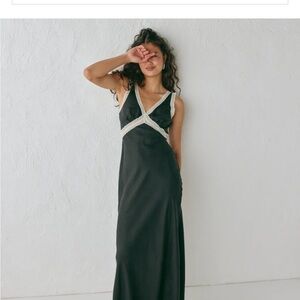 VRG GIRL BLACK MAXI DRESS
